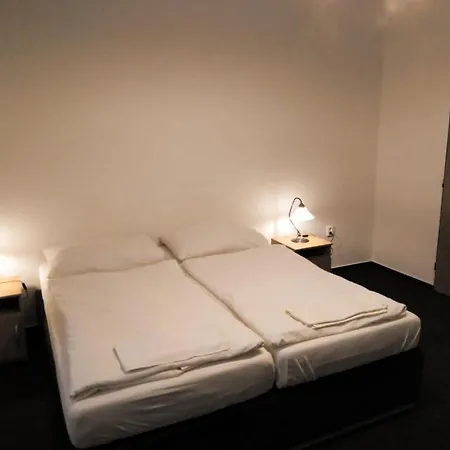 Praded Hotel 2*